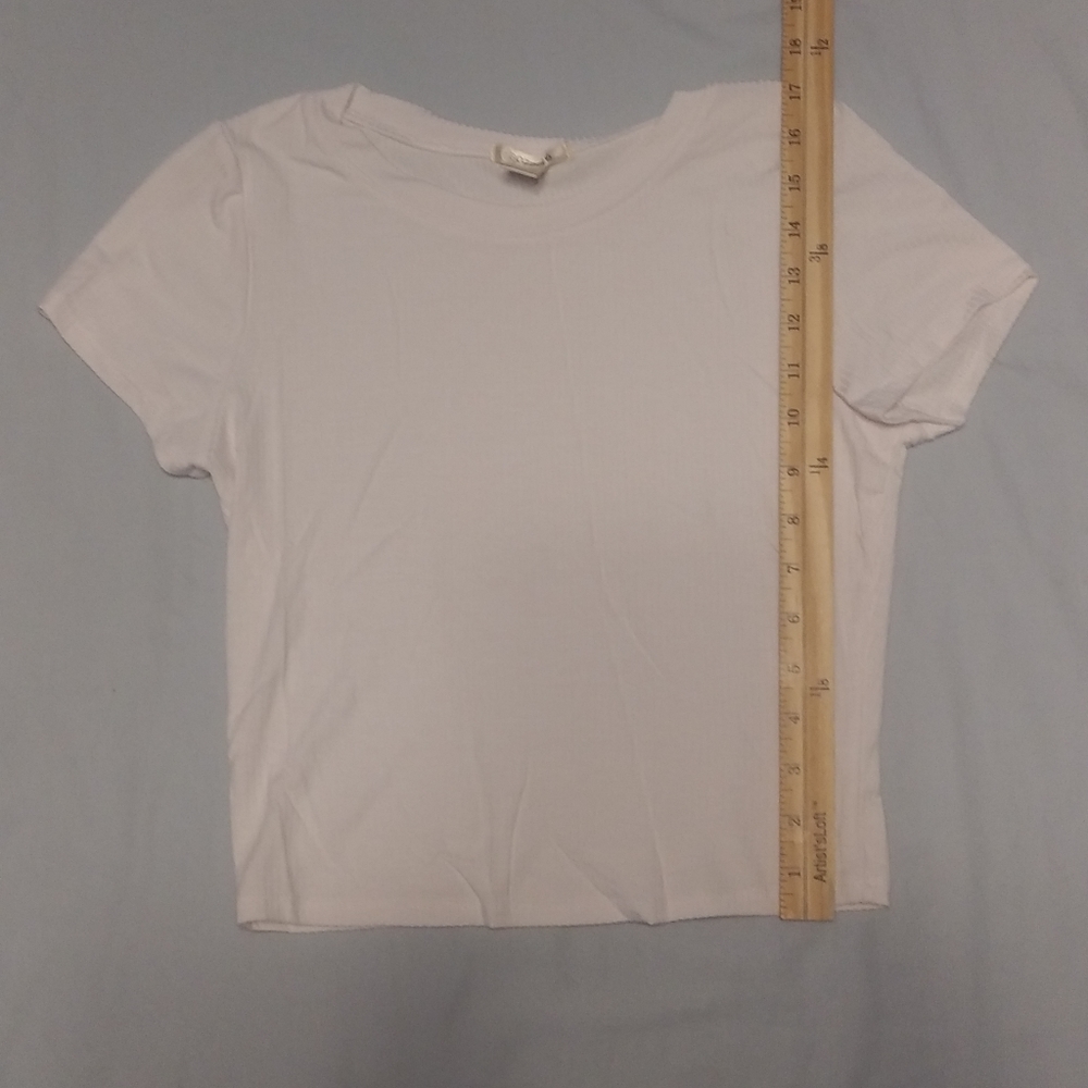 white cropped shirt